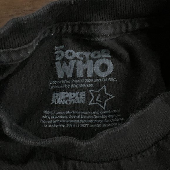 Gently Worn, but Lovingly Cared For, Ripple Junction BBC Doctor Who Tees - Picture 4 of 9